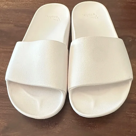 Archie’s white Slide Sandals ( NEW ) - Picture 3 of 8